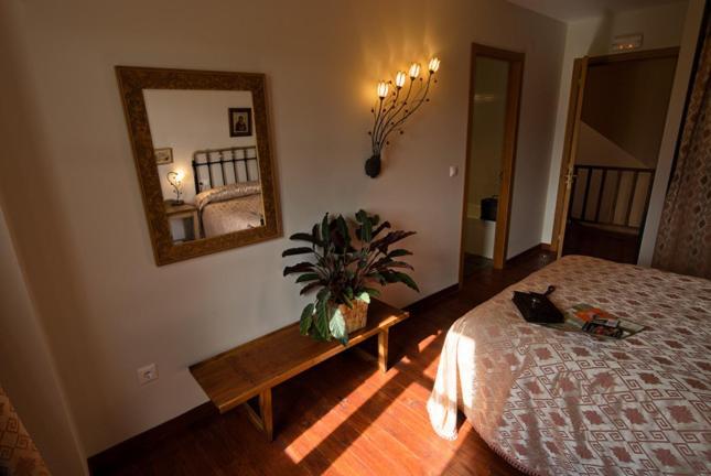 Hotel Rural La Peregrina Carucedo Extérieur photo
